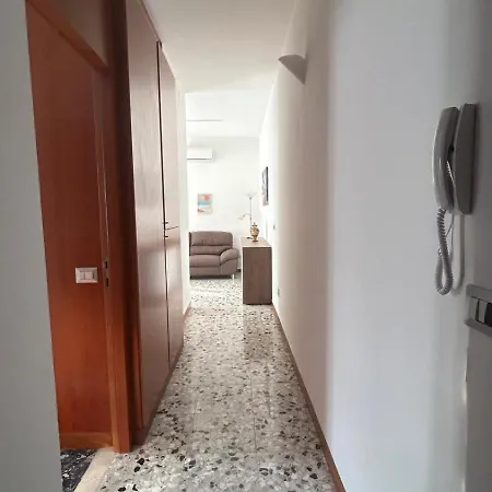 Catena Bridge House